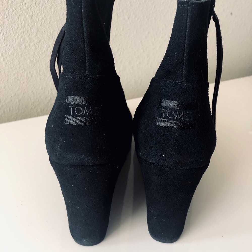 NEW - Toms Wedge Suede Bootie - Never Worn - Size 12